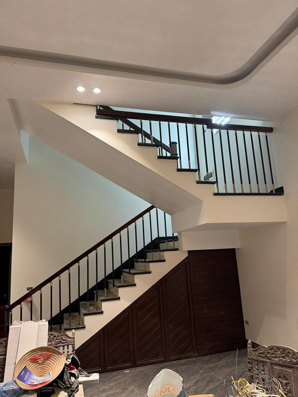 Mẫu Cầu Thang Sắt Nhập Khẩu 09