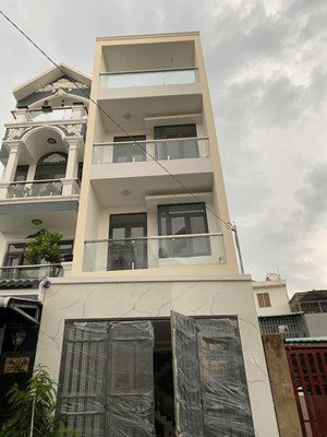Mẫu ban công kính đẹp 98